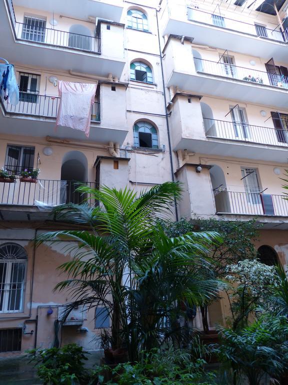 רומא Between Termini & Colosseo מראה חיצוני תמונה